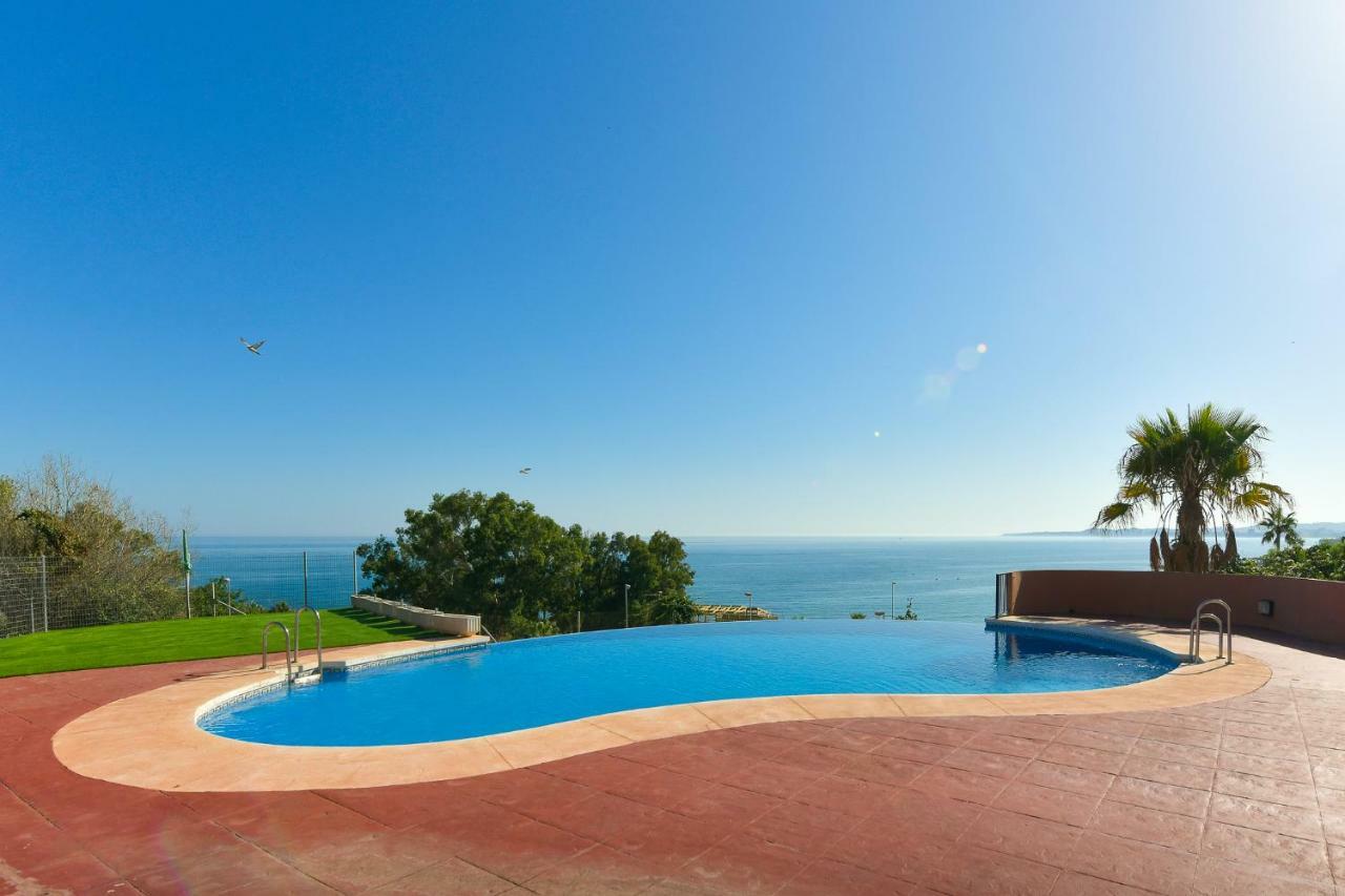 Bluebenalmadena 200Meters From The Beach With Jacuzzi And Rooftop Terrace (Adults Only) Ngoại thất bức ảnh