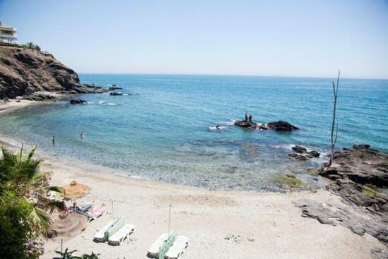 Bluebenalmadena 200Meters From The Beach With Jacuzzi And Rooftop Terrace (Adults Only) Ngoại thất bức ảnh